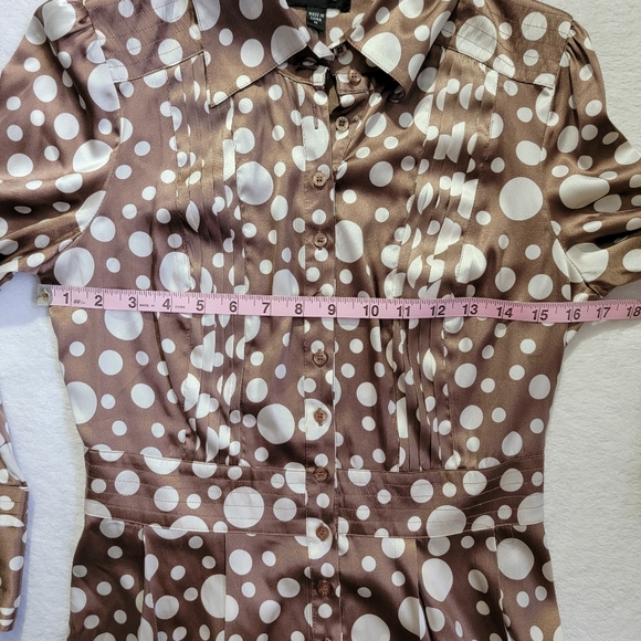 BEBE Silk Blouse Brown Cream Polka Dot Pattern Button Peplum Flared Cuff Size M - Picture 11 of 12